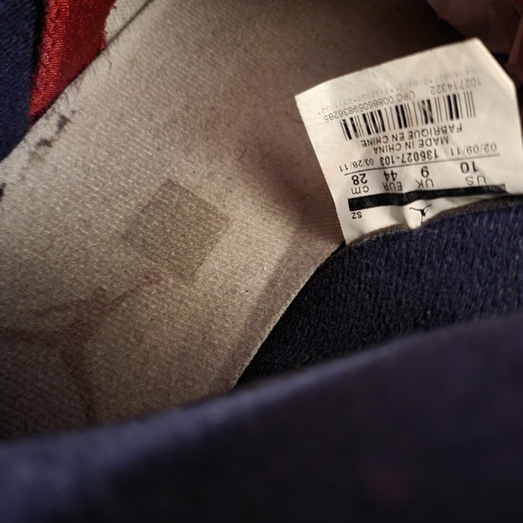 Patent Nike Air Jordan 5 Retro with reflective tongue - Picture 8 of 8